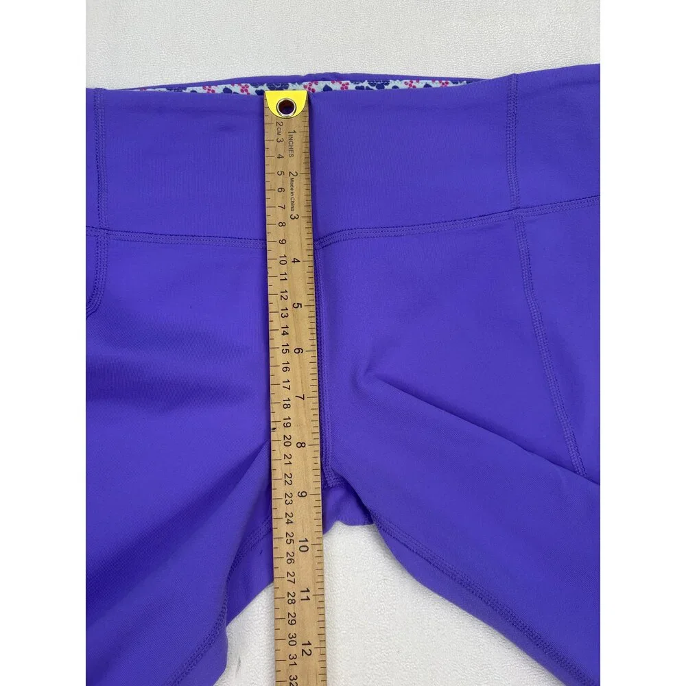 Lululemon Purple Cropped Capri Leggings Sz‎ 8